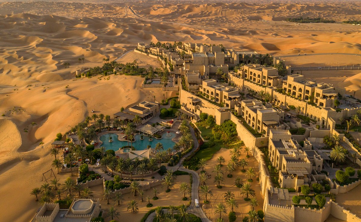 Happy 10th birthday today to the iconic Anantara Qasr Al Sarab. To celebrate we are giving you the chance to win an all-inclusive getaway worth AED 50,000 at our desert resort. Follow @anantaraqasralsarab on Instagram for more details. #UAE #AbuDhabi #HappyBirthday