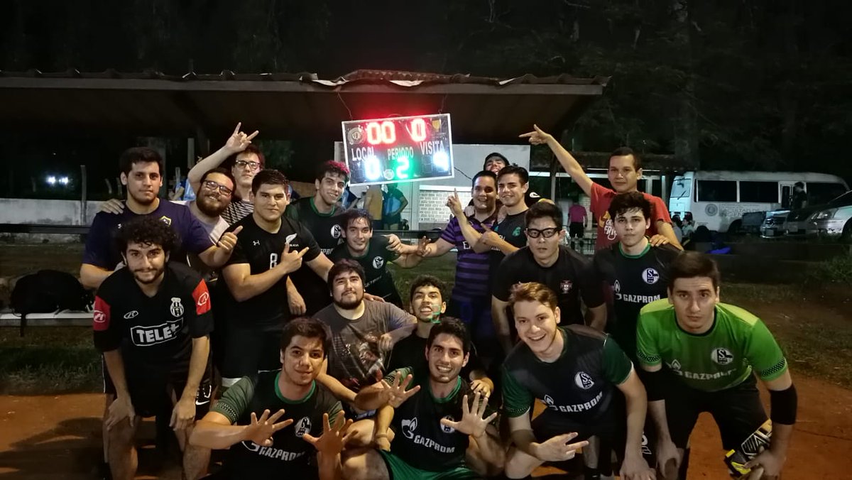 Les esperamos en las semis <a href="/RedLuckiesFC/">Red Luckies F.C.</a>
Resultado final:
Schalke 9 - 0 Pirados
#SeEnseño