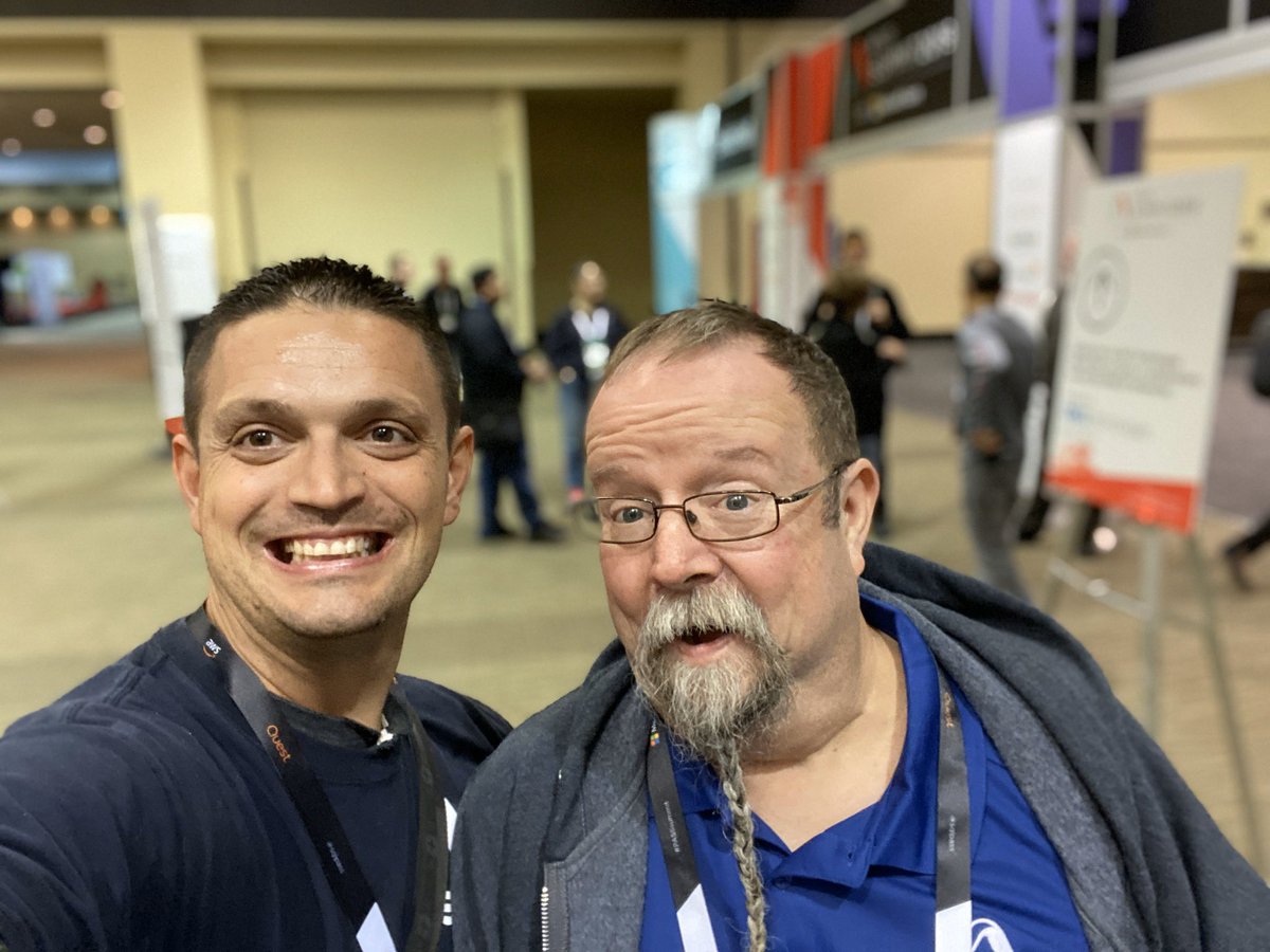 SQLPoolBoy's tweet image. Hanging with @AndyLeonard at #PASSSummit  taking #sqlselfies to get on the TV