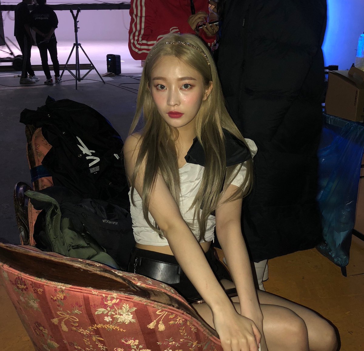 HINAPIAofficial's tweet photo. [#은우]
오늘 간장게장 먹고 싶다👾 https://t.co/vl7Vkr5QkC