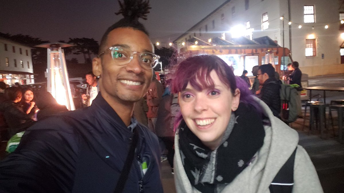 arievilof's tweet photo. Picture with Boss @heather_reiduff #TestBash #testbashbingo https://t.co/hNfv8nSf53