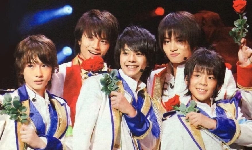 11月16日はsexyzoneのデビュー日 Hashtag On Twitter