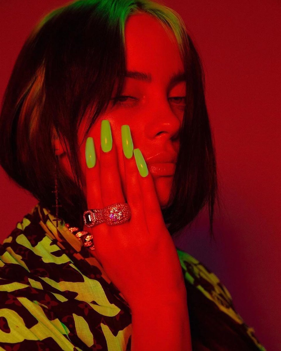 Twitter 上的billie eilish source：\
