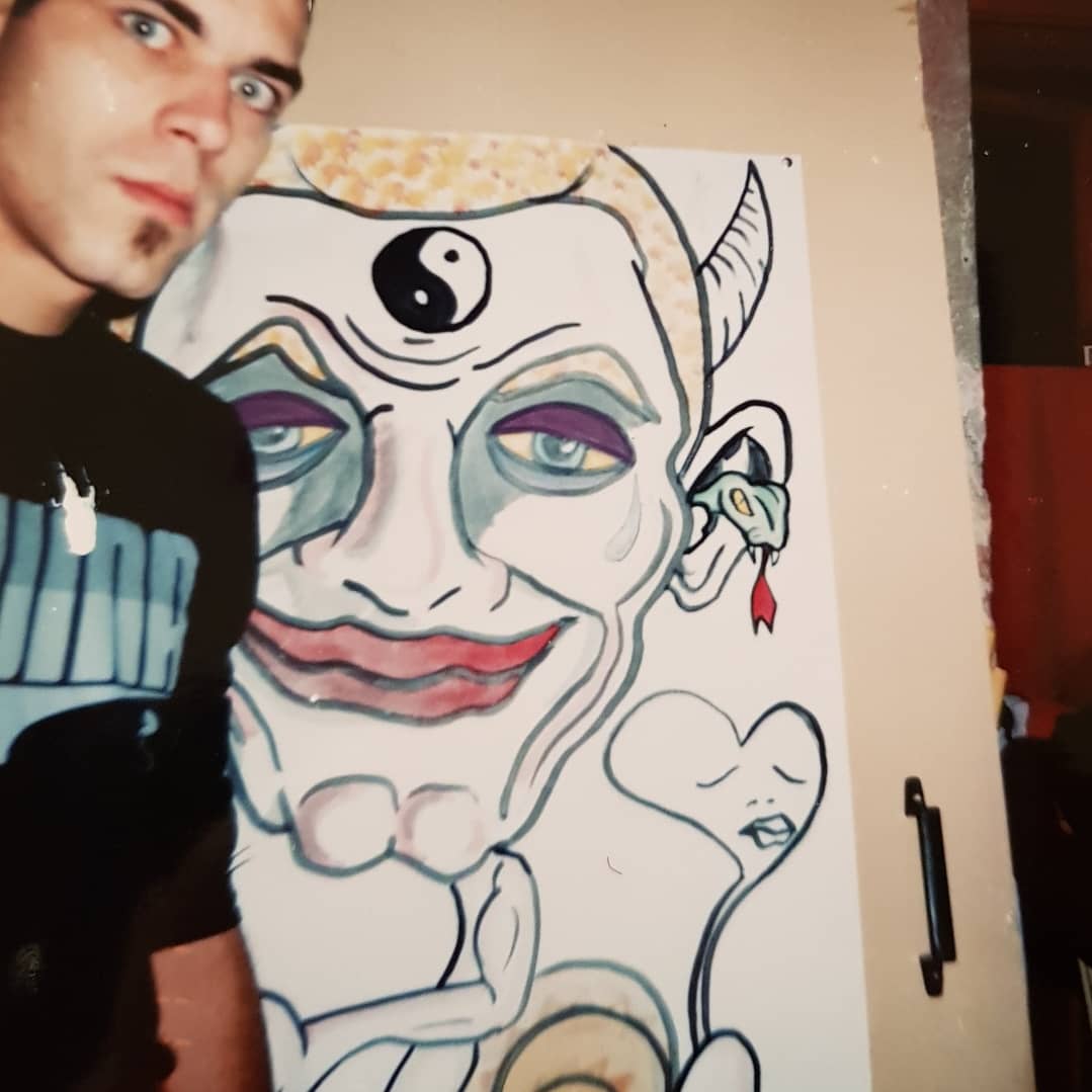 nikolas83gianni's tweet photo. Artwork and me In old house 2005
#art #artist #digitalartist #digitalart #ilustrator #designer #traditionalartist #artwork #mad #madman #high #higheyes #yinyang #photography #photo #oldphoto #model #young #poor #toughlife #nikolass #nikolass83 #nikolass83gianni #srbija #serbia https://t.co/NWTXzvhhsk