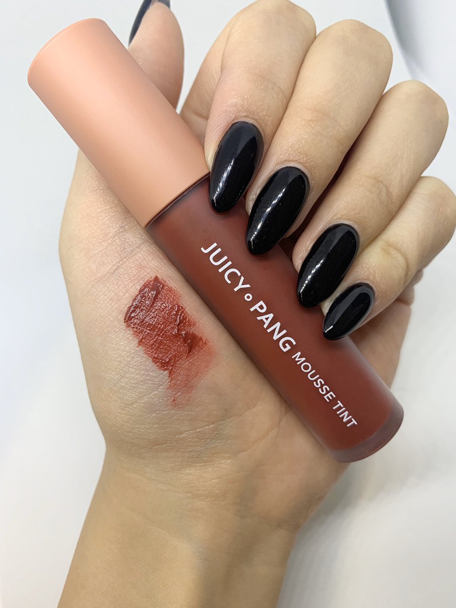 bagunibyjoah's tweet photo. 【A'pieu】のJUICY PANG MOUSSE TINT
から秋冬カラーが登場🎃⛄RD05
価格:9,000ウォン(約900円)
#Apieu #リップ #JOAHCOSME #韓国コスメ #美容垢 #コスメ垢 #韓国美容 #韓国好きな人RT https://t.co/XGE0FOJoRW