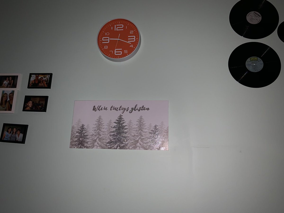 FlatOutAdopted's tweet photo. Sometimes it’s hard to get into the holiday spirit. The last time my birth mom and I talked with love was over Christmas 3 years ago. I know it’s early to decorate but I’m happy 😊 #NAAM2019 #NAAM #NAAM19 #christmas #holidays https://t.co/IJ4289qQFp