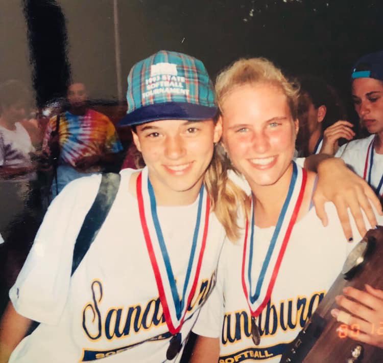 KelleyFranta's tweet image. Day 6 of #D230THANKS goes out to my cousin/best friend, Nicole. I am thankful for her love, support and our identical sense of humor. It’s crazy how much we think alike. Here’s a great throwback to the 1993 State Softball Finals when we placed 3rd.❤️ #thathat😂🤦‍♀️@SandburgSftball