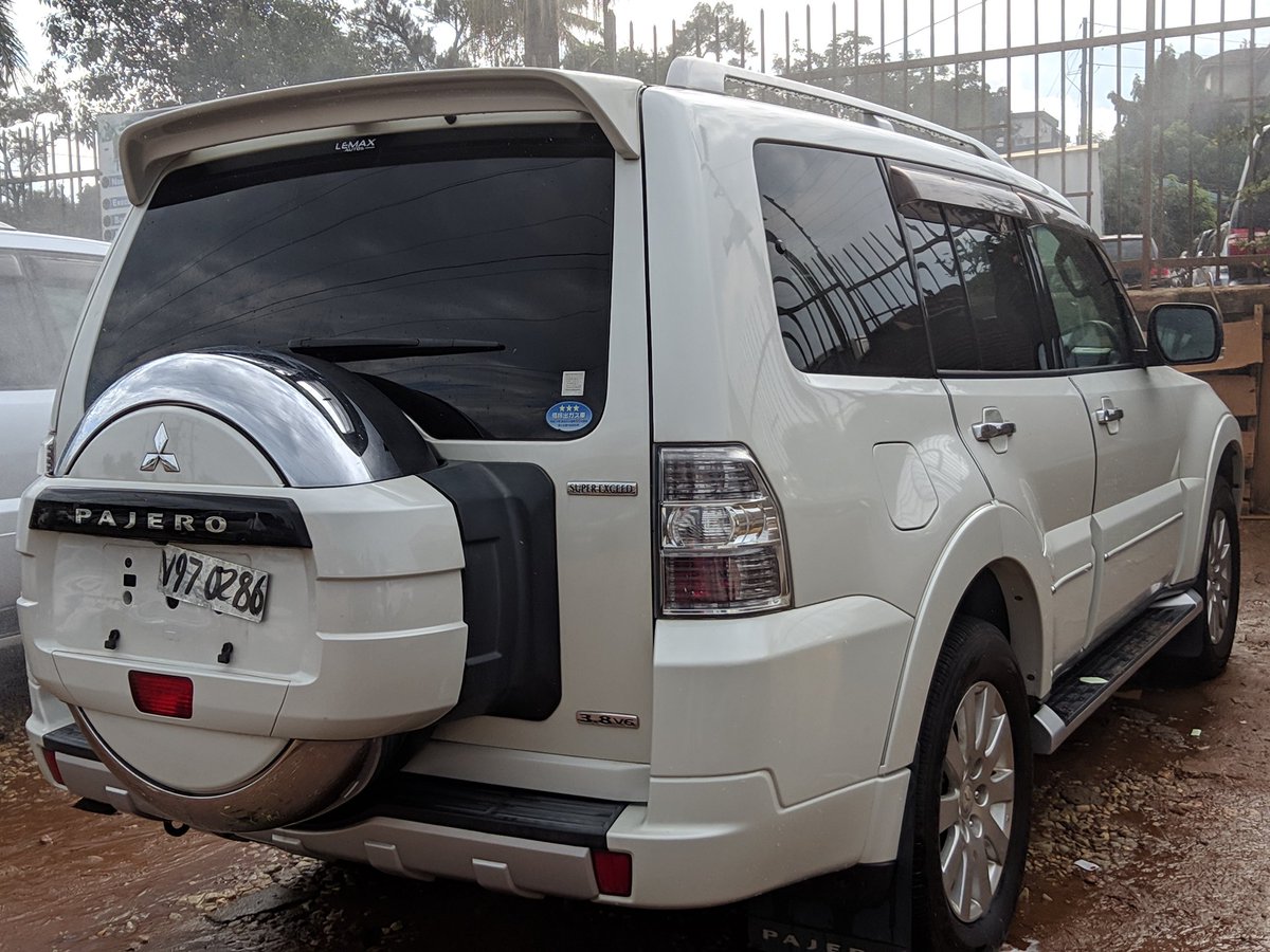 LEMAX__Autos_ug tweet media