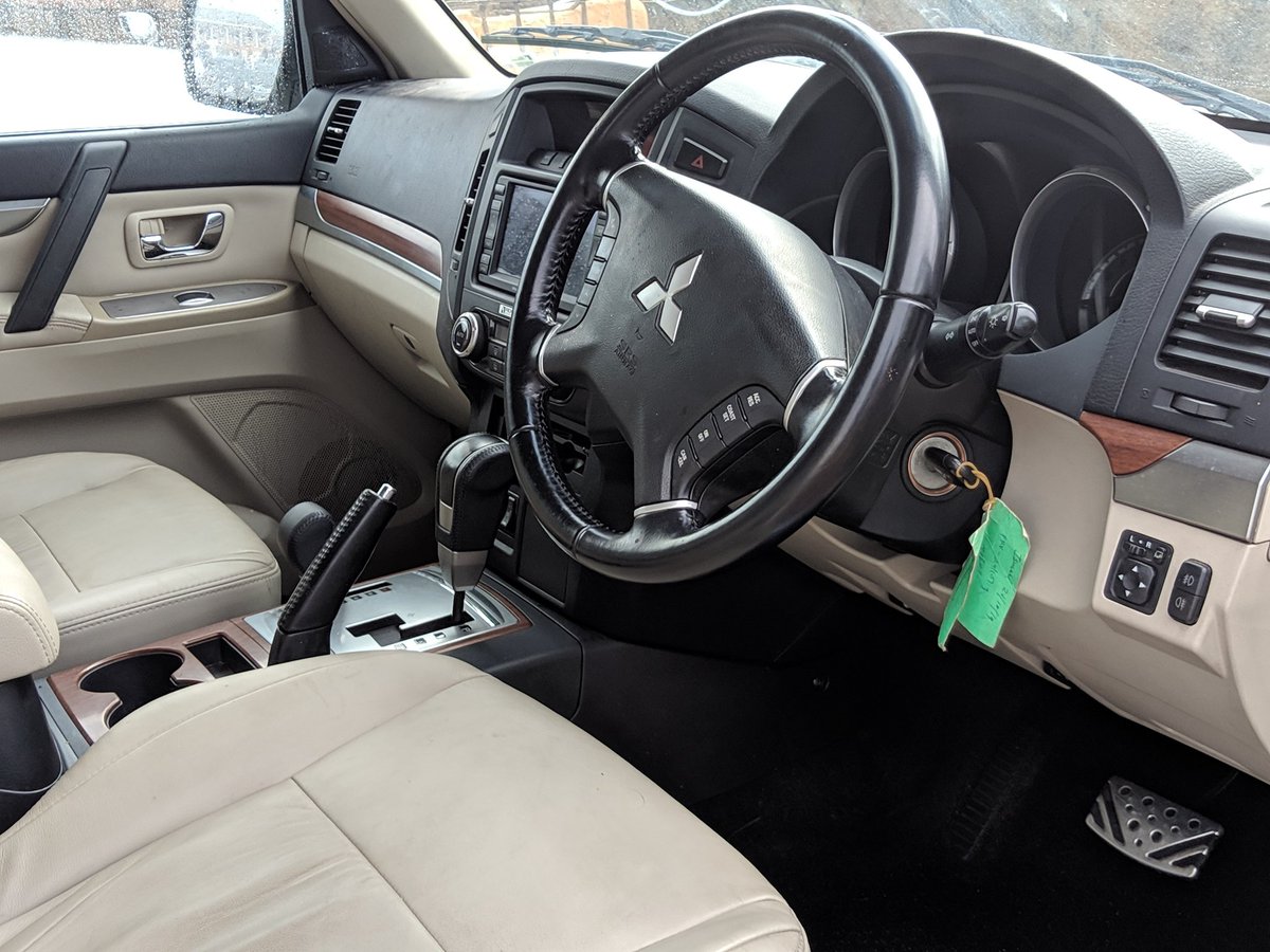 LEMAX__Autos_ug tweet media