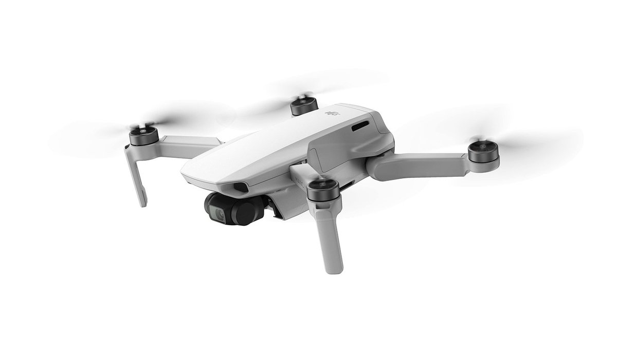 Calling all family memory keepers! I just added the <a href="/DJIGlobal/">DJI</a> Mavic Mini FlyCam to my Christmas list and you'll want one too! 12MP aerial photos &amp; 2.7K Quad HD videos all shot with an ultra-smooth 3-axis motorized gimbal. 😍 Now available at <a href="/BestBuy/">Best Buy</a> bby.me/57buf #ad