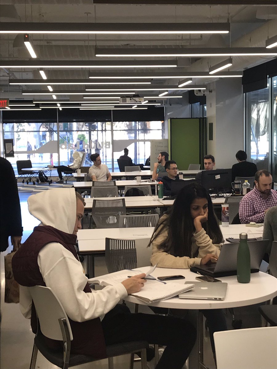 MrtnGmz13's tweet image. Really enjoyed holding office hours for the companies at BU’s @InnovateBU BUild Lab today. This place was a Radio Shack when I went here. So much innovation and entrepreneurship going on in Boston right now. #goodwintech