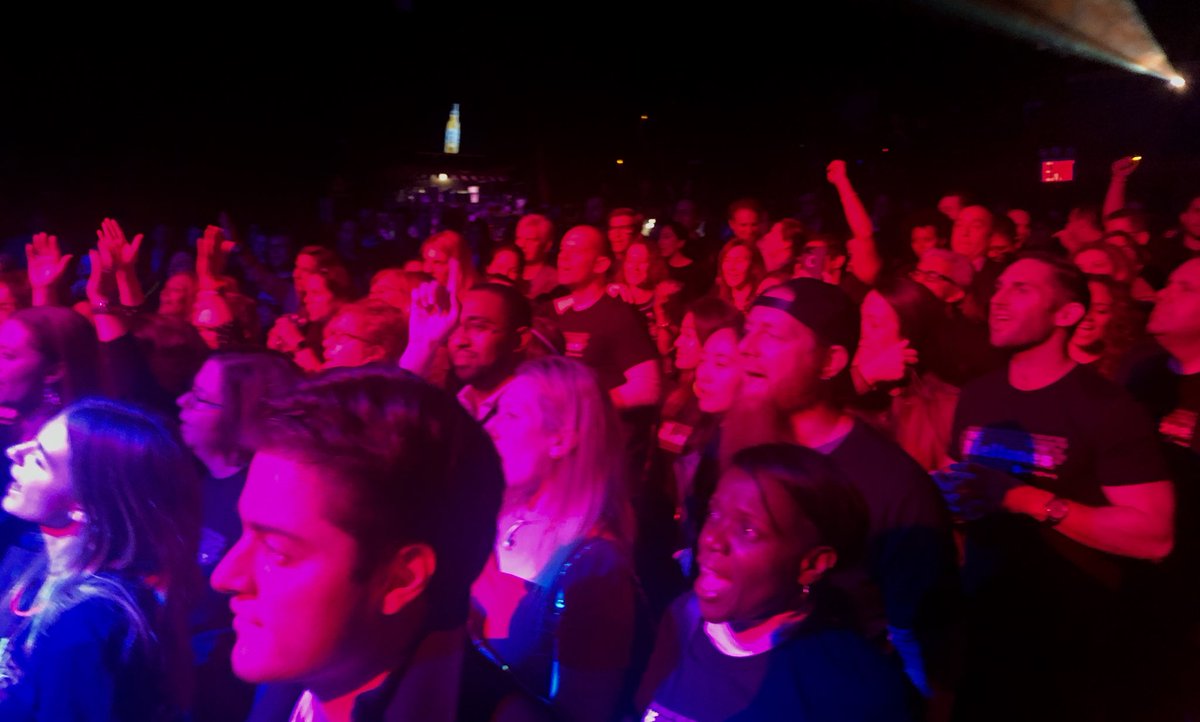 What a night here at #LawRocksNYC! So proud to support the great organization <a href="/WeAreBCS/">Brooklyn Community Services</a>. Thanks for rocking out with our GT family tonight. <a href="/LawRocksGlobal/">Law Rocks</a> #themeltones