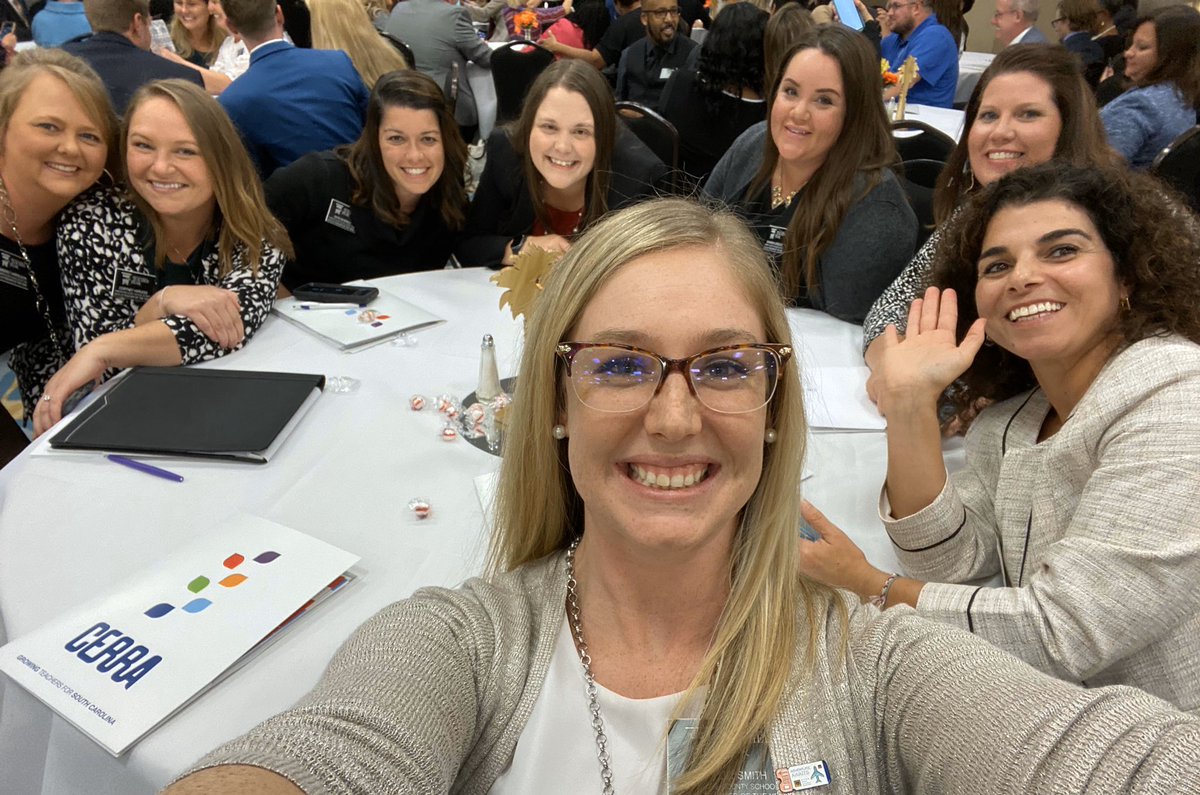 leeann1l's tweet photo. A great kickoff to what I know will be an amazing couple of days! Spending time with fellow DTOY educators, building new relationships, and learning from other like minded people!!! #scteachers https://t.co/2yvgYWpeQl