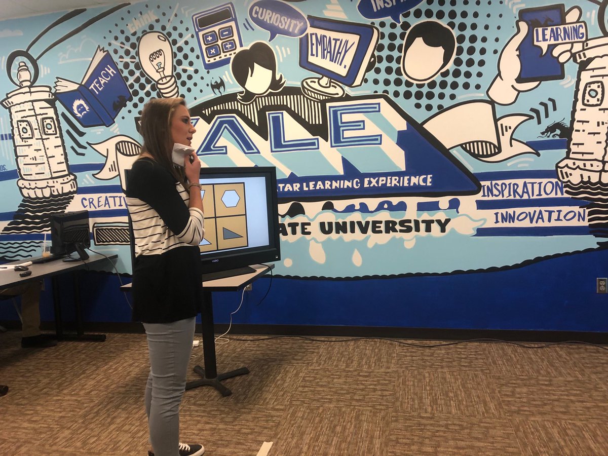 kevinsmithsd's tweet photo. Great job teaching a ⁦@WODBMath⁩ activity in the VALE today. ⁦⁦@StrasserAbbie⁩ ⁦@DSUteach⁩ #dsumath https://t.co/WJJTnQV6PZ