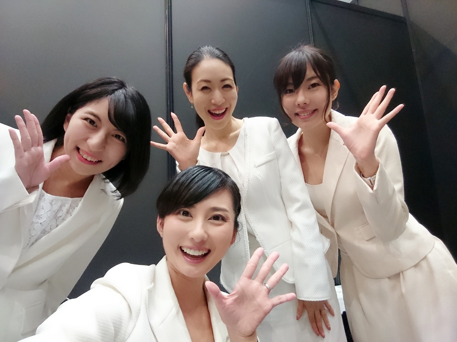 花瀬めぐみ 同ステージのナレーター達 O O 本日明日と展示会 花瀬めぐみ 同ステージのナレーター達 O O 本日明日と展示会