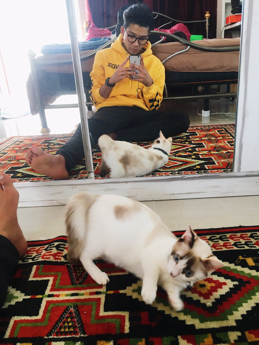 Izzat Khan tweet media