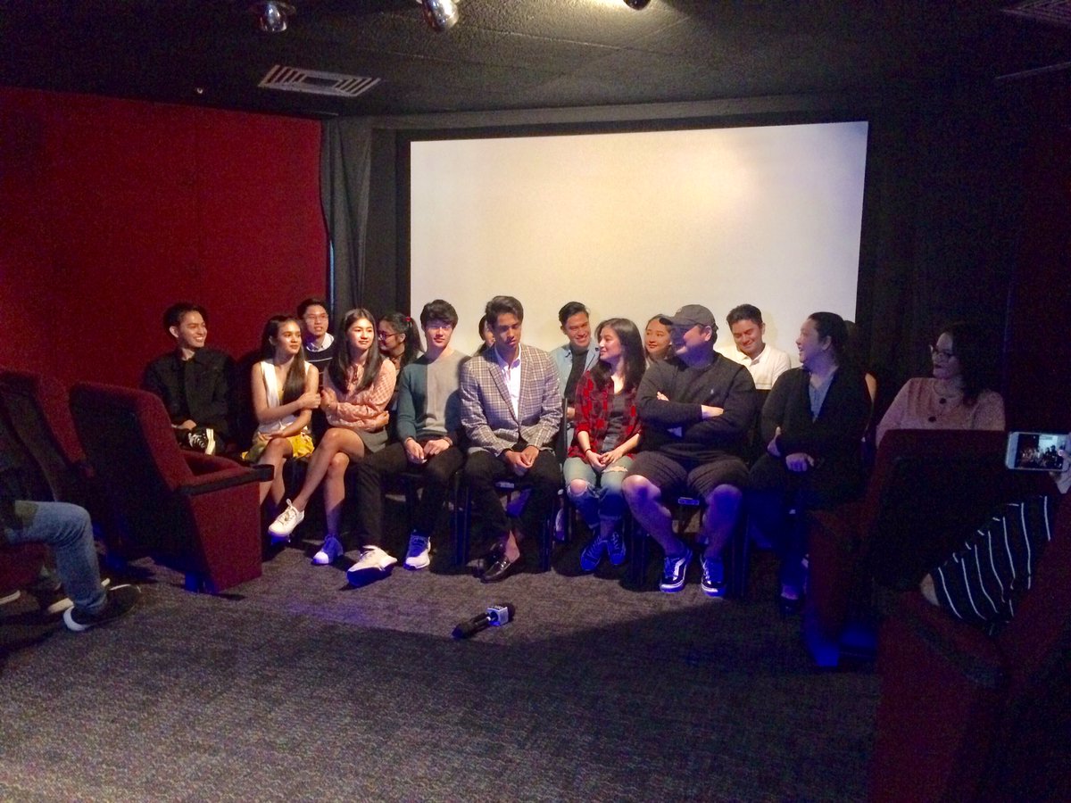 ofc_iwant's tweet photo. So happy! 😍 #HesIntoHerReveal #HesIntoHerStoryCon ❤️

Streaming soon on iWant! 📱
@kaori_oinuma @iamrhysmiguel @donnypangilinan @boyband_joao @mscrizataa @vivoree @AshleyDelMundoo https://t.co/ltR3IqHQ04