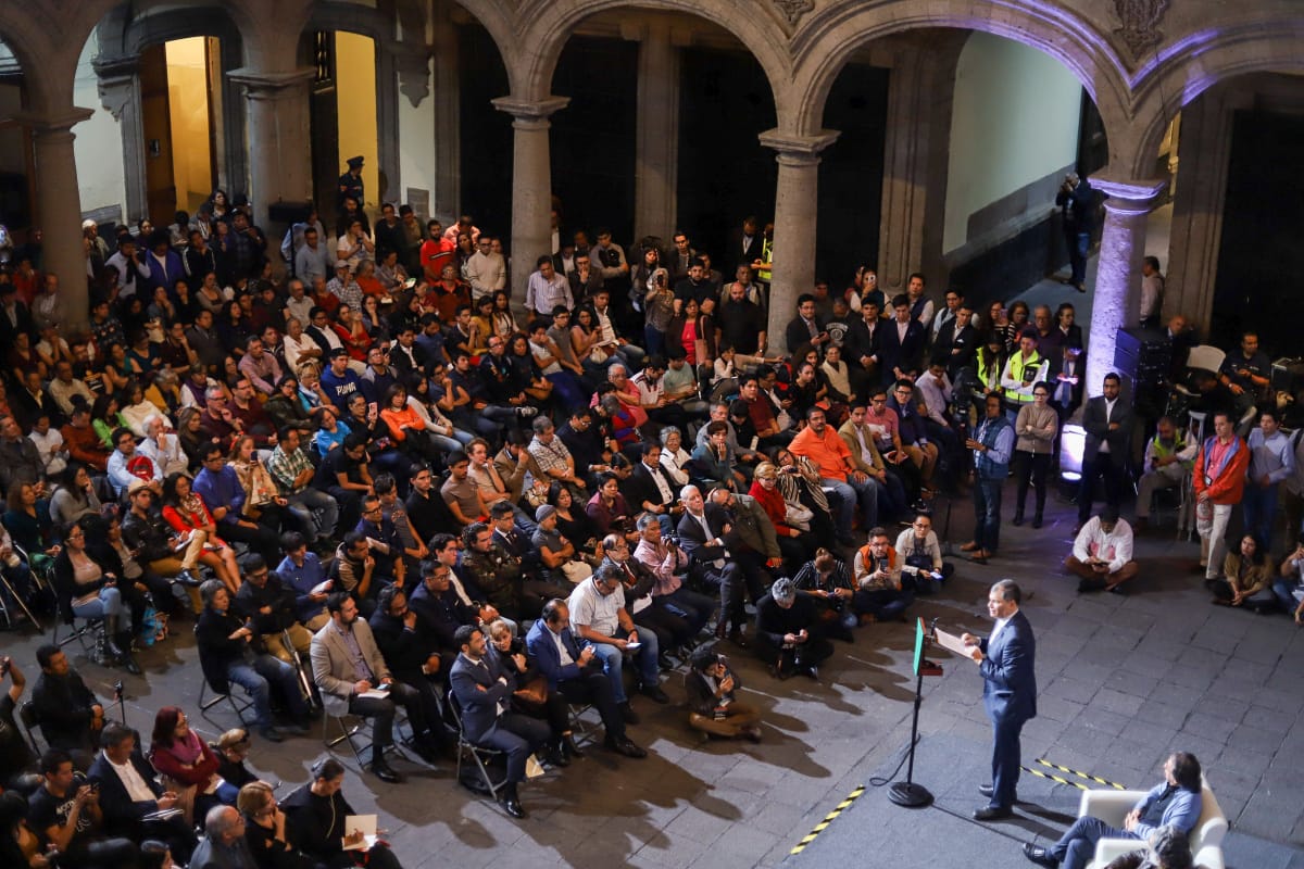 infpmorena's tweet photo. 📌"Ganar elecciones no es tomar el poder, aún queda una lucha contra los poderes fácticos": Rafael Correa.
Desde el #INFPM agradecemos la asistencia del expresidente de Ecuador🇪🇨 y nos llena de alegría que México🇲🇽 se convierta en sede de la discusión sobre el Ciclo Progresista. https://t.co/HIH48PSYvF