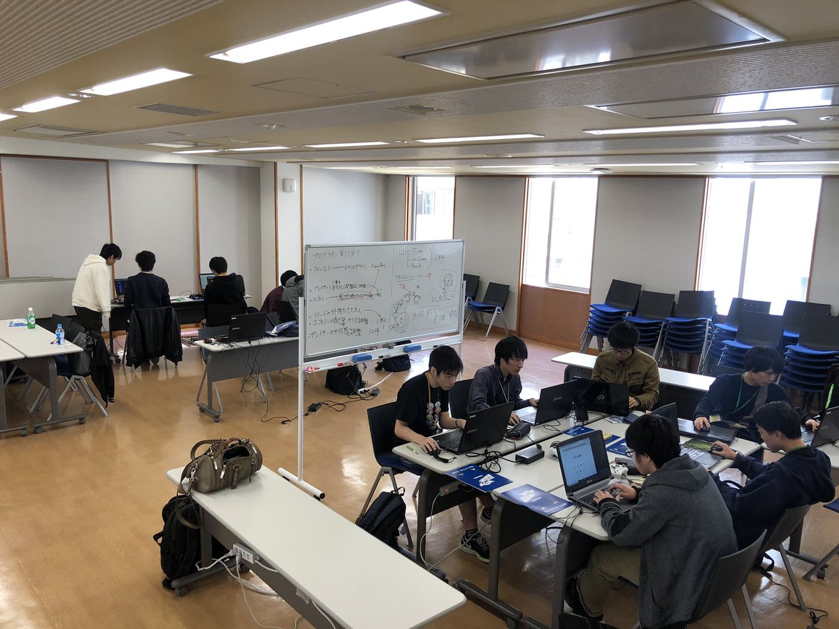 landhoPR's tweet photo. 福岡ゲームブートキャンプに来ています。学生さんたち頑張れ!
#ランド・ホー #福岡ブートキャンプ2019 #FGBC #FGBC2019 https://t.co/whlKw2jPpD