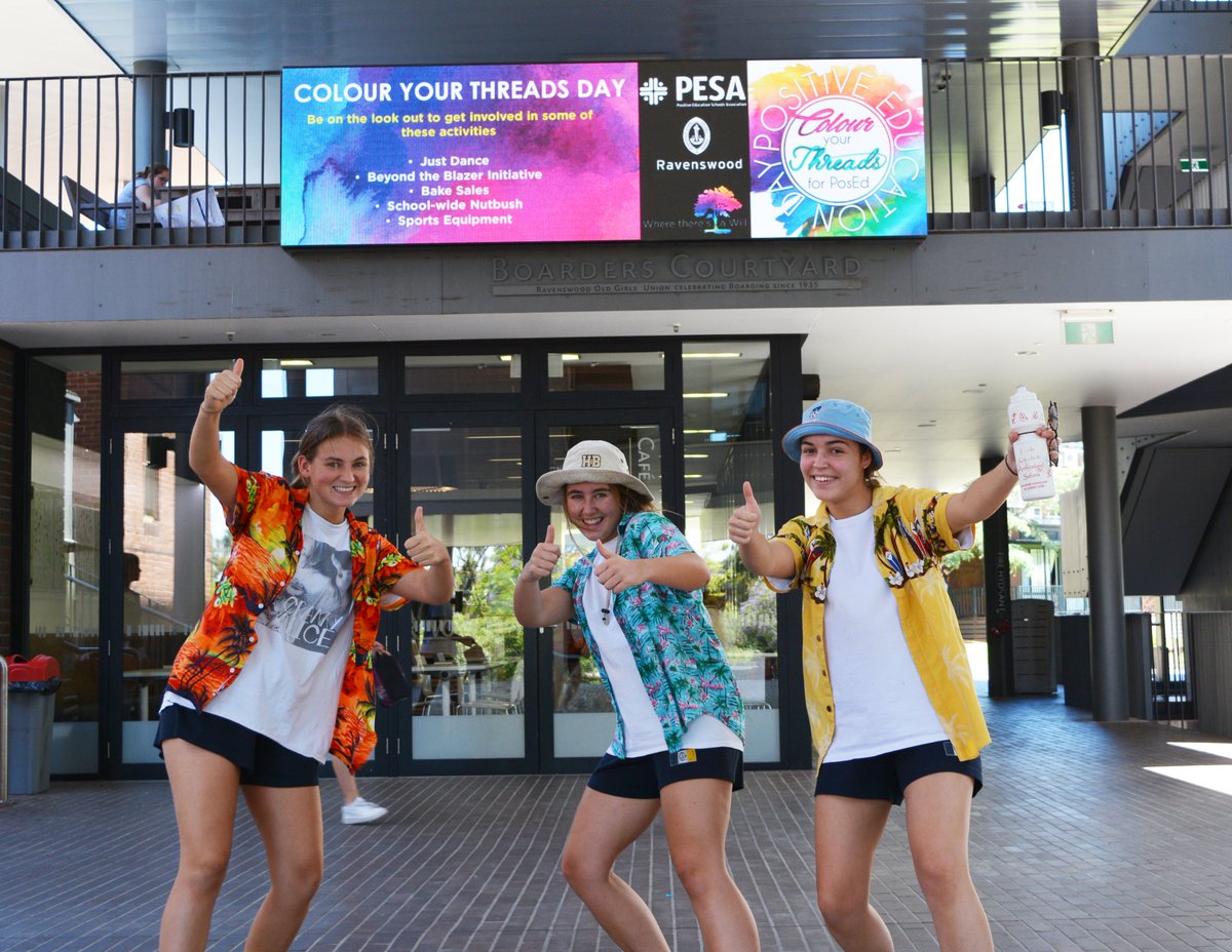Ravenswood_News's tweet photo. Lunchtime was a riot of colour, as Kindergarten danced the Nutbush and we shopped the Prefects' bake sale to raise money for #ColourYourThreads and #PositiveEducation in disadvantaged schools #PosPsy @PESA_Aus https://t.co/QKQKe8L26G