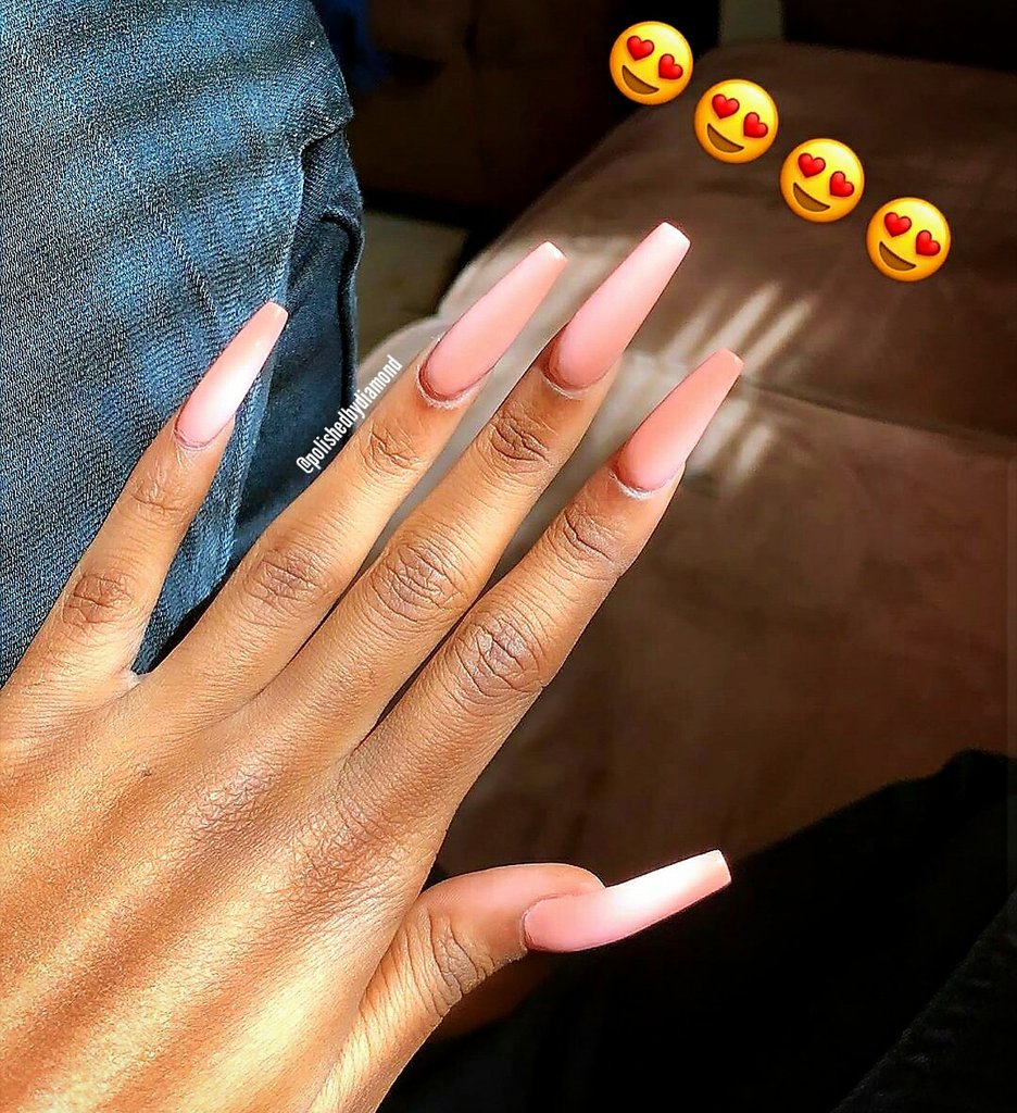 RAR3_ST0N3's tweet photo. In case you're looking for a #BlackNailTech in 📍#StLouis... 👀

https://t.co/IRGQisj9Hy

#StLouisNails #STLNails #StLouisNailTech #STLNailTech #314Nails #BlackGirlsDoNails #BGDN #Nails https://t.co/pweAH1geTI