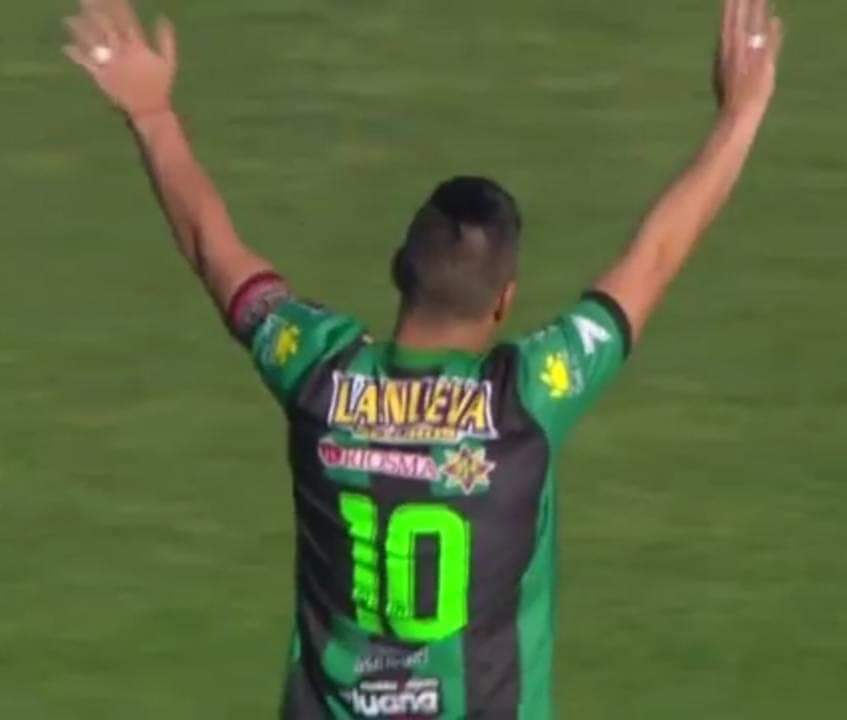 RuizmMarcelo's tweet photo. Feliz cumple al mejor de la historia, se te extraña mucho #GomitoEterno https://t.co/1fcNu1CwpJ