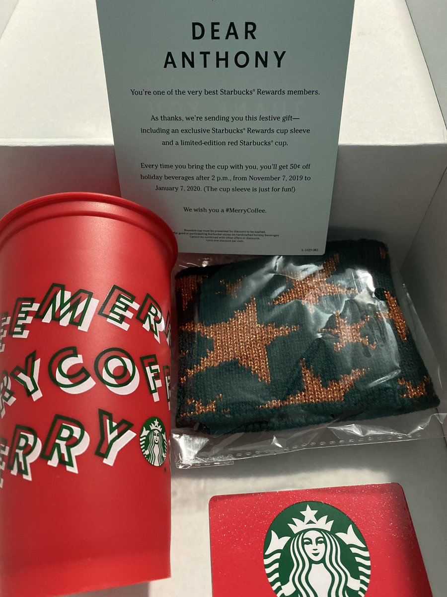 bigaloha's tweet image. Hey @Starbucks!  Mahalo for the cool surprise and delight. 🤙🏽