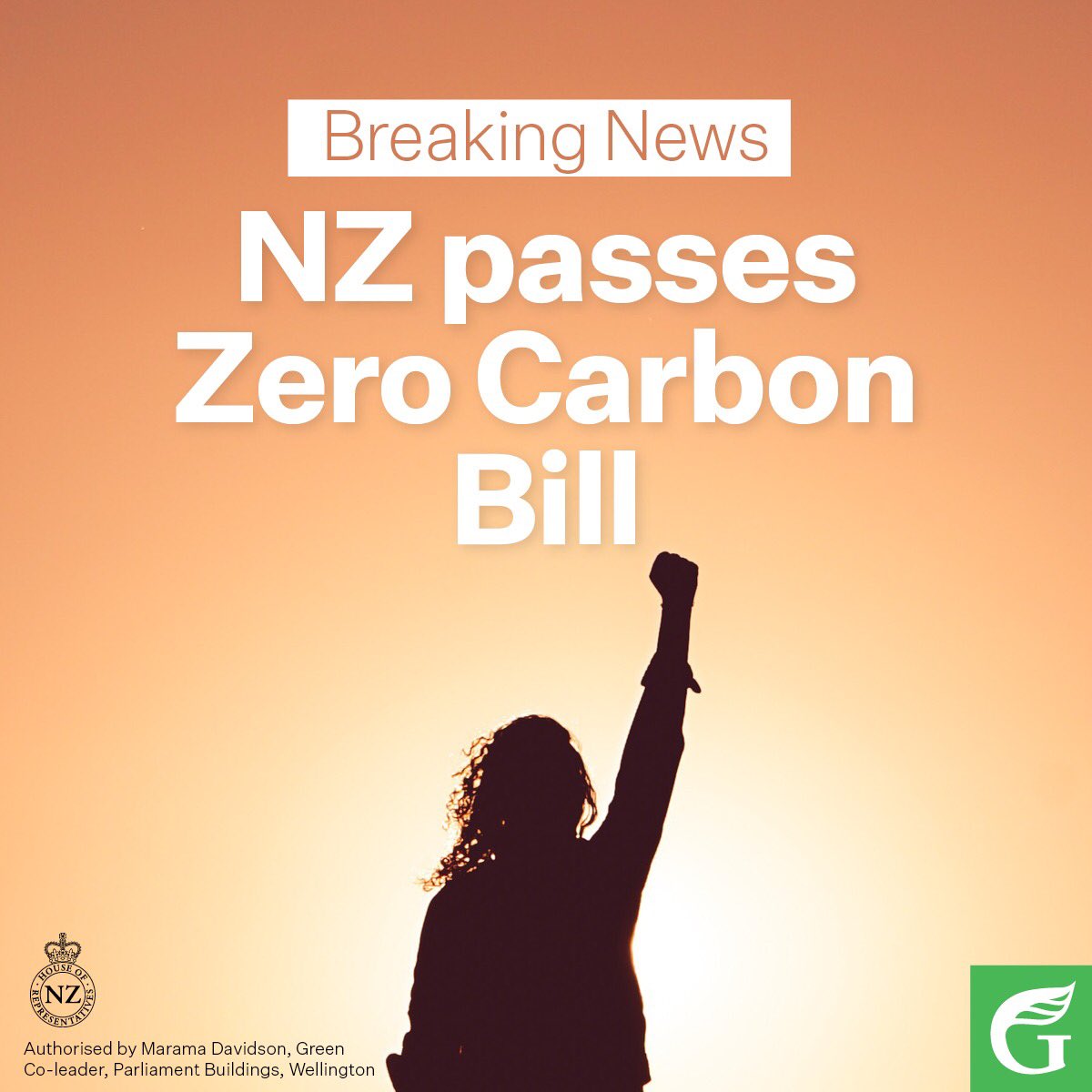 jamespeshaw's tweet image. Proud to announce NZ has just passed historic climate change law to ensure a safe future for our kids and grandkids. 

The Bill ensures we are at net zero carbon by 2050 as a country. 

We’ve led the world before in nuclear free and votes for women, now we are leading again. 💚