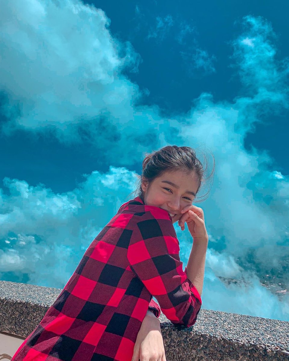 DonBelleOFC's tweet photo. Belle as Maxpein

“Parang kapatid lang ni Donny”
“Ang liit ng height ni Belle for Donny”
“no to Belle for Maxpein”

guys let’s respest and appreciate nalang, the acting skills of belle is proven and tested. isang mabigat na role ito. accept nalang 💛 

OUT MAXPEIN!!! https://t.co/g1iKFVf2Dg