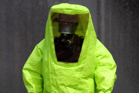 ElzingaDavid's tweet photo. In the past 16 days my students have had: the flu, head colds, throat colds, mono, and bronchitis. Here's a sneak peek of my outfit for the rest of the semester: https://t.co/FzQqt4Je6o