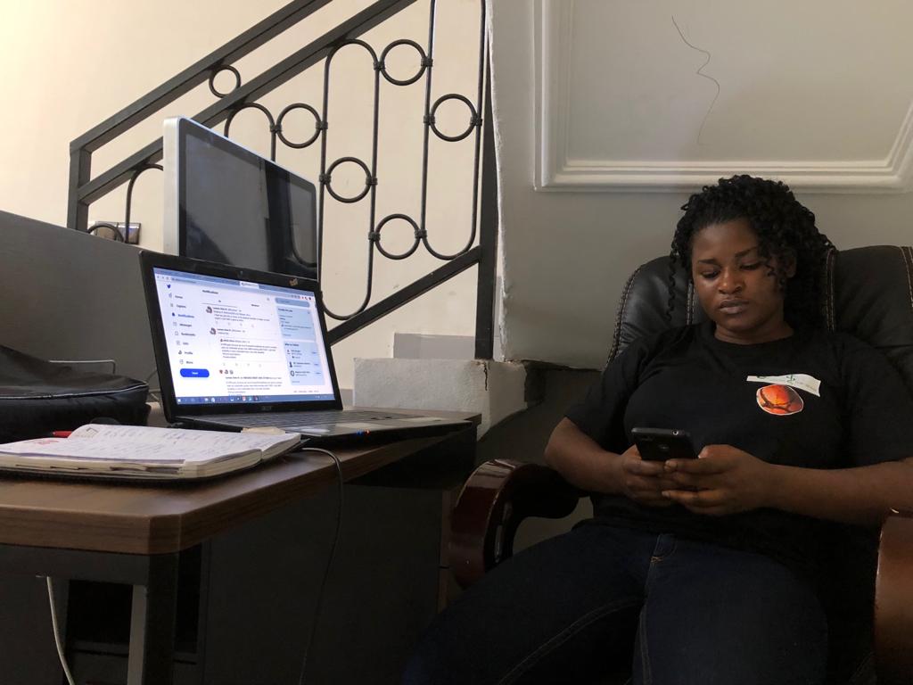 Nainmirayuh's tweet photo. Share your reason for using #twitter and how this platform has helped you in anyway. This will go along way 2wards the #MissTT23 contest of promoting #TwitterUse in #237  #Cameroon @Dayal70 @HowardNWhite @AnangFoncha @komgialAnna @bkclaud @nforyembe @okwen @RuthS3 @SelmaNdi  RT https://t.co/akl5P0OuCZ