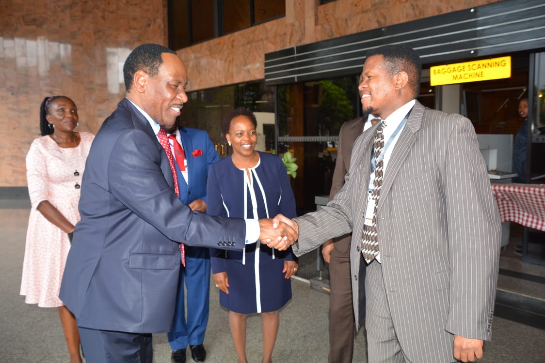 InfoKfcb's tweet photo. CEO @EzekielMutua arriving for the Executive Breakfast Meeting on National Values &amp; Principles of Governance for Christian Professional Leaders taking place at the @Laicoregency.
@globalsphereske @KenyaCPF @NCIC_Kenya @VKKimosop @jageyo @WaihigaMwaura #KFCBatNationalValuesmeet https://t.co/ttl4Pd50x4