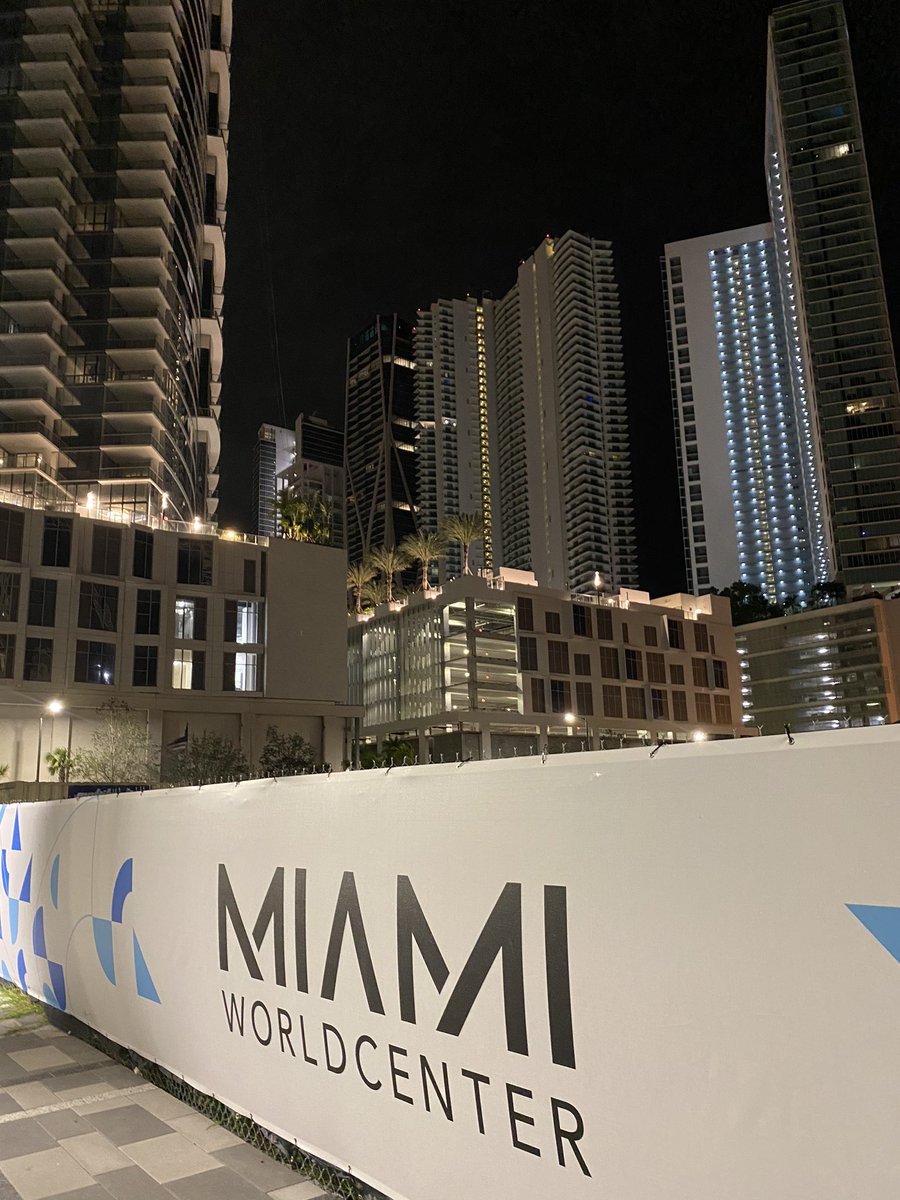JamesVanFleet's tweet photo. Yes you are #Miami...yes you are...one of the best fo’ sho! #WorldCenter https://t.co/8WOc3lJlVS