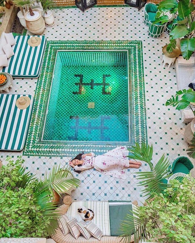 Inspiration du jour 😍
📍@leriadyasmine - Marrakech 🇲🇦
📷 @hellomissjordan 
#artdeco
#maroc
#morocco
#muslim
#instahome
#decoracion
#decorations
#decorating
#berber
#oriental
#interior2you
#decorationinterieur
#interior4inspo
#maghreb
#moroccotravel
#be… ift.tt/32lUr33