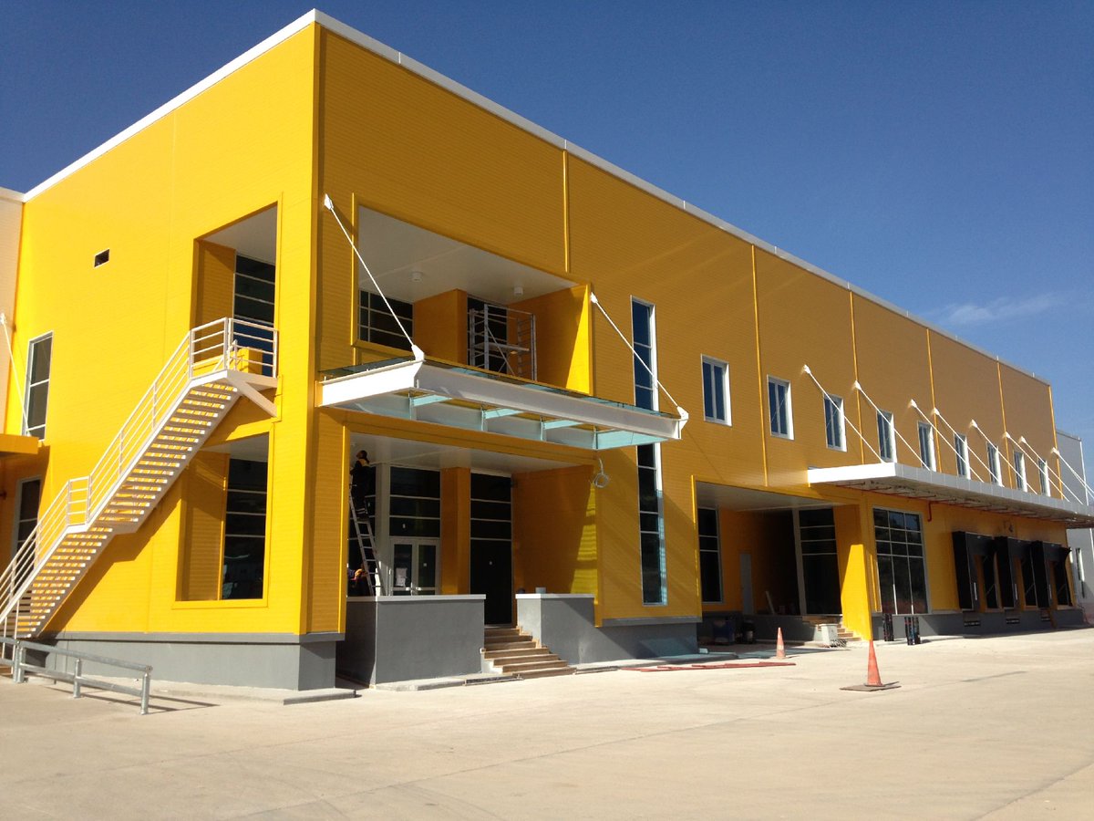 Renault Mais Lojistik Merkezi <a href="/RenaultTurkey/">Renault Türkiye</a>  #Bursa #Turkey #Renault #RenaultTurkey #RenaultFactory #Oyakfactory #bursalojistikmerkezi #OyakRenault #LojistikMerkezi #lojistik #OyakRenaultlojistikmerkezi #fabrika #industrialbuilding #endüstriyapısı