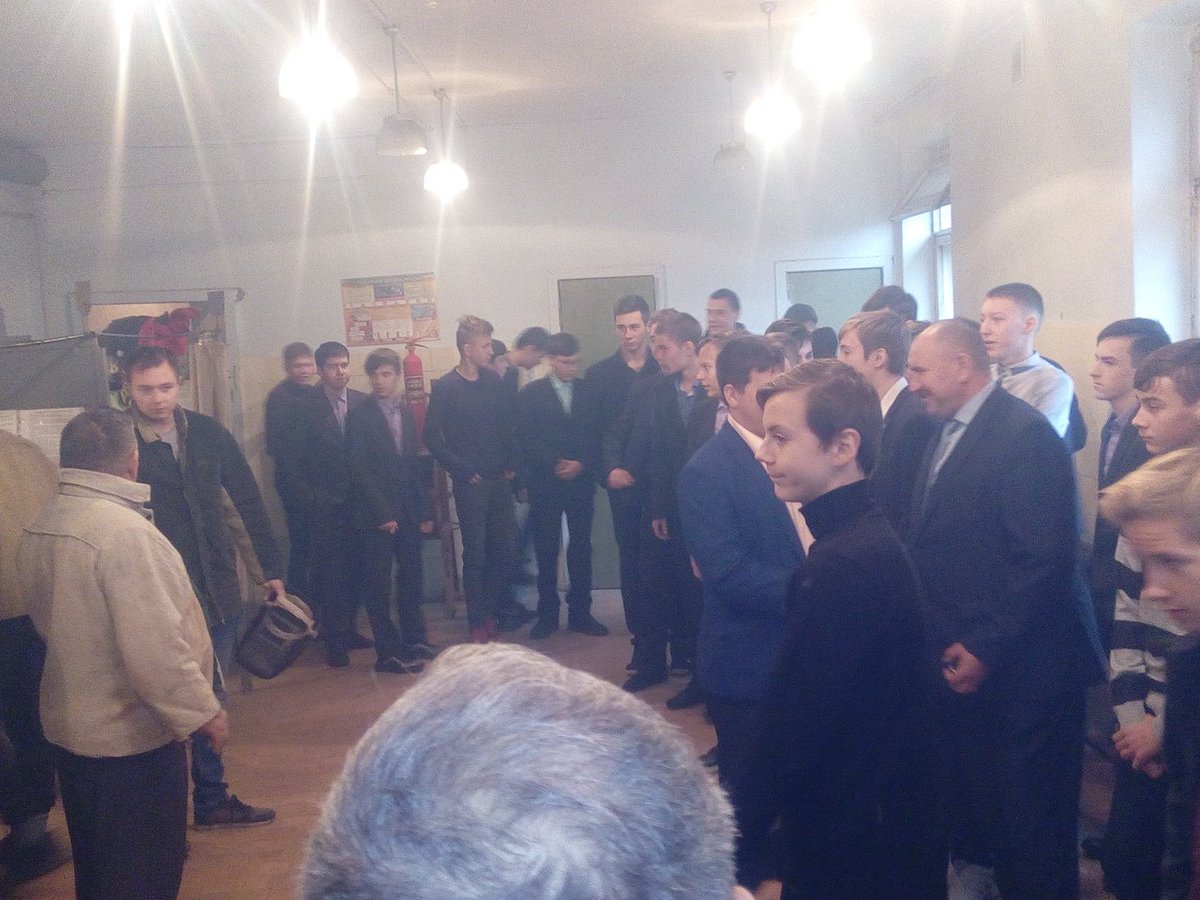 06 ноября 2019 года прошло  районное профориентационное родительсское  собрание: "Будущее начинается сегодня", на базе ОГБПОУ "Николаевского технологтческого техникума и МОУ Николаевская СШ корпус №2, с использованием новых форм профориентационной работы,  провед.мастер-классы