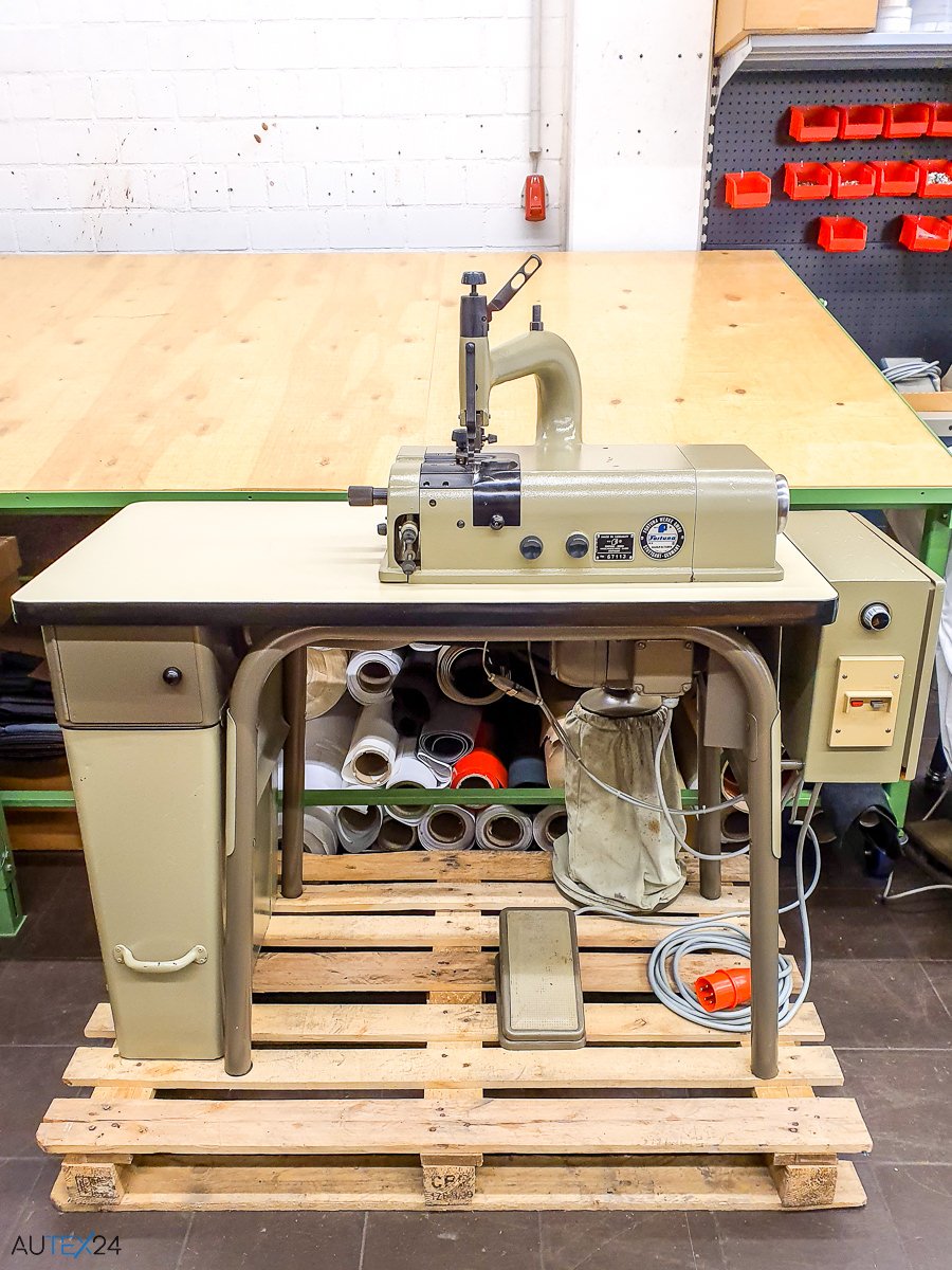 AUTEX24's tweet photo. Fortuna 50 P-AG-DF Leather Skiving Machine, Edge Thinning Machine, Leather Skiver #fortuna #leatherskivingmachine #skivingmachine #skiver #leathermachine #leder #leather #industriemaschine #industrialmachine #leathercraft #leatherwork #lederschärfmaschine #autex24 #hannover https://t.co/KvnOWzTvyw