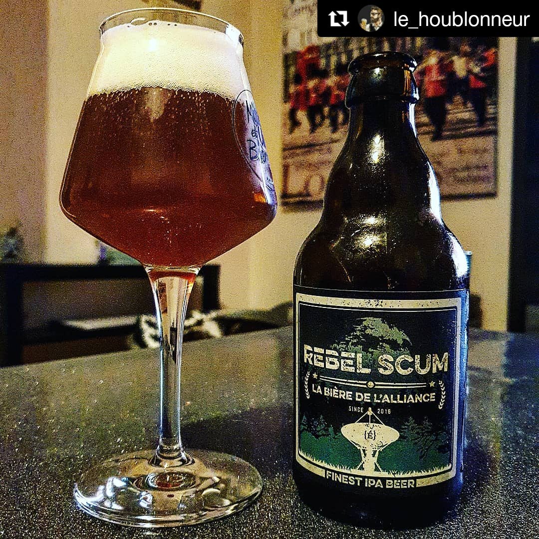 BrasserieEtre's tweet photo. Merci (IG) le_houblonneur pour cette belle photographie de Rebel Scum, la Rye IPA des Bières laser. "Top top top" 
Santé !! 🍻🍻🍻 https://t.co/0G2FdAGcXk