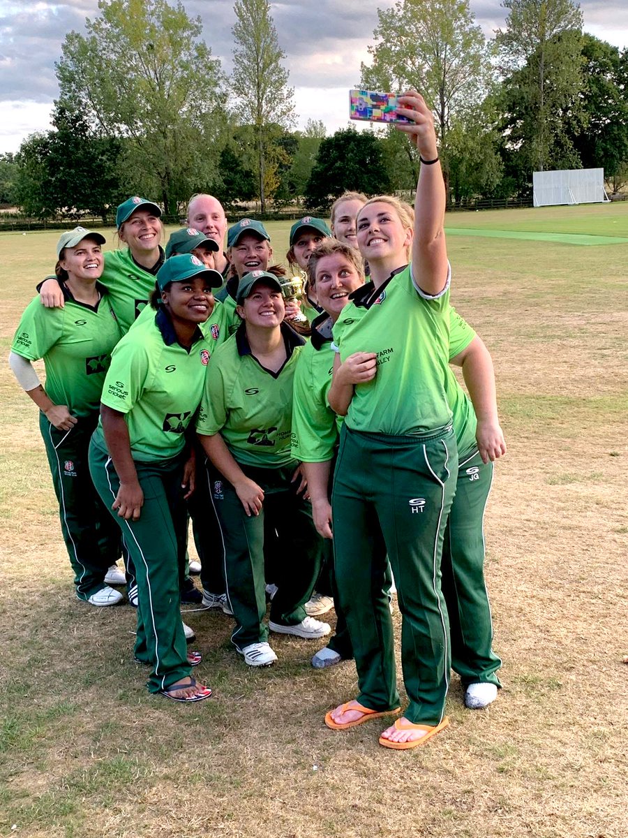 #DidYouKnow: @zimbabwe_women star <a href="/anesu_mushangwe/">Anesu Mushangwe</a> was voted the Most Valuable Player for 2019 at Hursley Park Cricket Club in England. Keep shining Anesu!  #MVP #WeMeanCricket