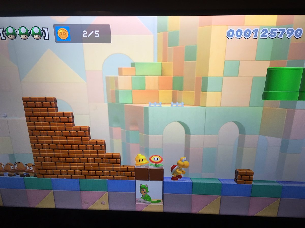 Soft locked on my last life! 
#softlock #endless #expert #trolled #Gorillamaker2