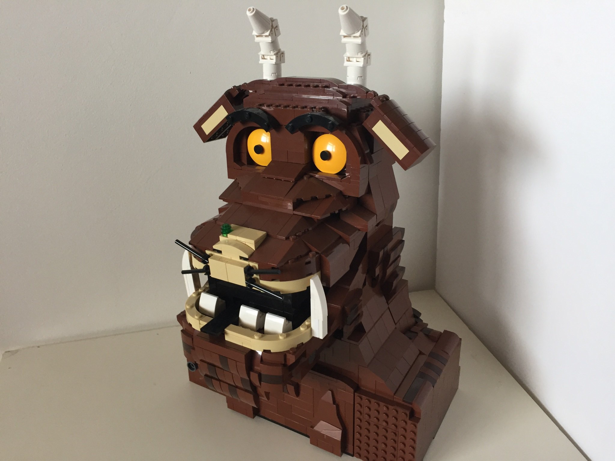 Rob Macdonald on X I ve made Julia Donaldson s and Axel Scheffler s beautiful Gruffalo in brick form. If you like the design and would like to vote for it to become a set
