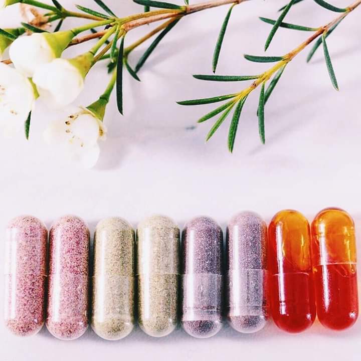 🌻De goodness in these beauties is awesome! 😍 
🌺But as much as people remain sceptical it's one of those things don't knock it til you try it! If your feeling run down, try this!
#curvycrystals #nutrition #nutritiongap #illness #immunesystemstronger #reducesoxidativestress XoOo