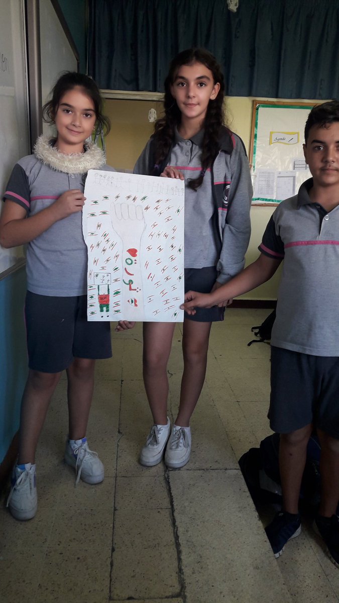 AtiehSamah's tweet photo. This is my homeland, no one can kick me out#Revolution Activity# learners discussed their legal rights in their homeland @MakAishaSchool https://t.co/pv0gOGFs3x