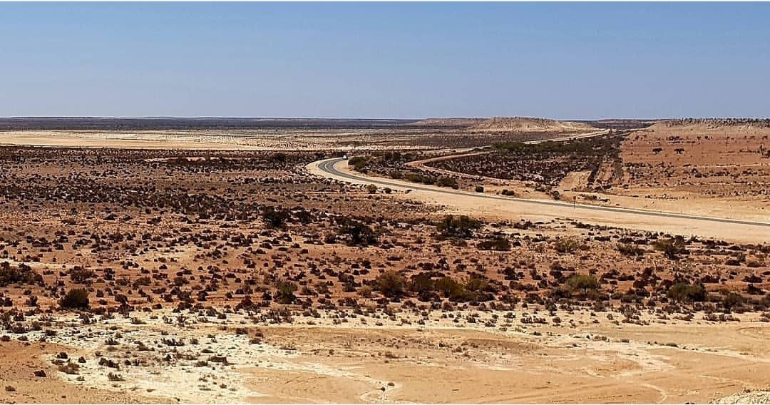 RedEarthSafaris's tweet photo. The real Australia doesn't have an opera house or an old bridge
.
.
#realaustralia #westisbest #seeaustralia #australia #westernaustralia #landscape #joinus #justanotherdayinwa #journeys #thisisWA #westcoast… https://t.co/pUITXPMSc4 https://t.co/F8UDbn7lAi