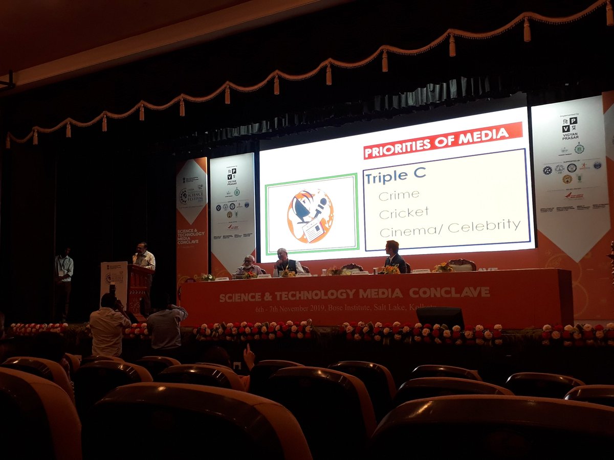 arvind_pattel's tweet photo. As a journalist we need to make the content understandable, interesting and attractive at the same time, since we are a representative of common people.
@SnehasisSur 
#DDNews
#IISF2019 
#iisfmediaconclave 
#mcubhopal https://t.co/e0cmsRTqsf