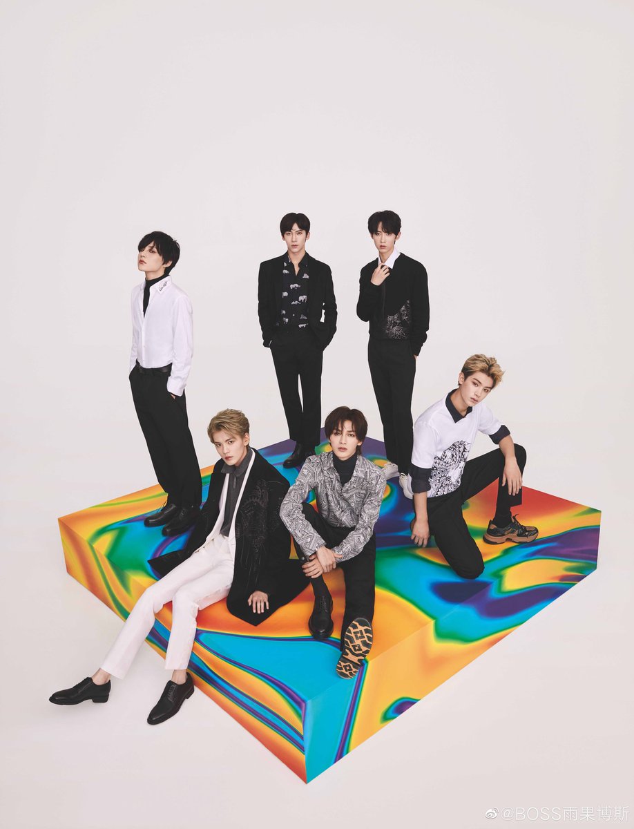 📷 รูปท่านประธานและผองเพื่อนจาก BOSSxMEISSEN ค่ะ 💖

#BIWENJUN #비원진 #毕雯珺 #ปี้เหวินจวิ้น #NEXT #넥스트