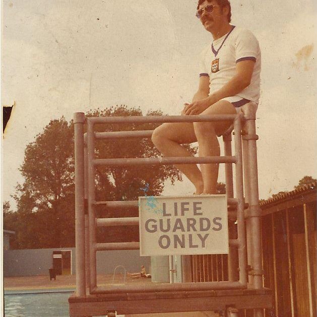 Tooting Newsie (@tootingnewsie) on Twitter photo #ThrowbackThursday – thanks to Peter Scarborough for sharing this photo of him as a lifeguard at <a href="/tootingbeclido/">Tooting Bec Lido</a>
in the late 1960s! A slightly different look to their outfits now!
#Tooting #tbt #tbthursday @TootingCommon #ThrowbackThursday – thanks to Peter Scarborough for sharing this photo of him as a lifeguard at <a href="/tootingbeclido/">Tooting Bec Lido</a>
in the late 1960s! A slightly different look to their outfits now!
#Tooting #tbt #tbthursday @TootingCommon