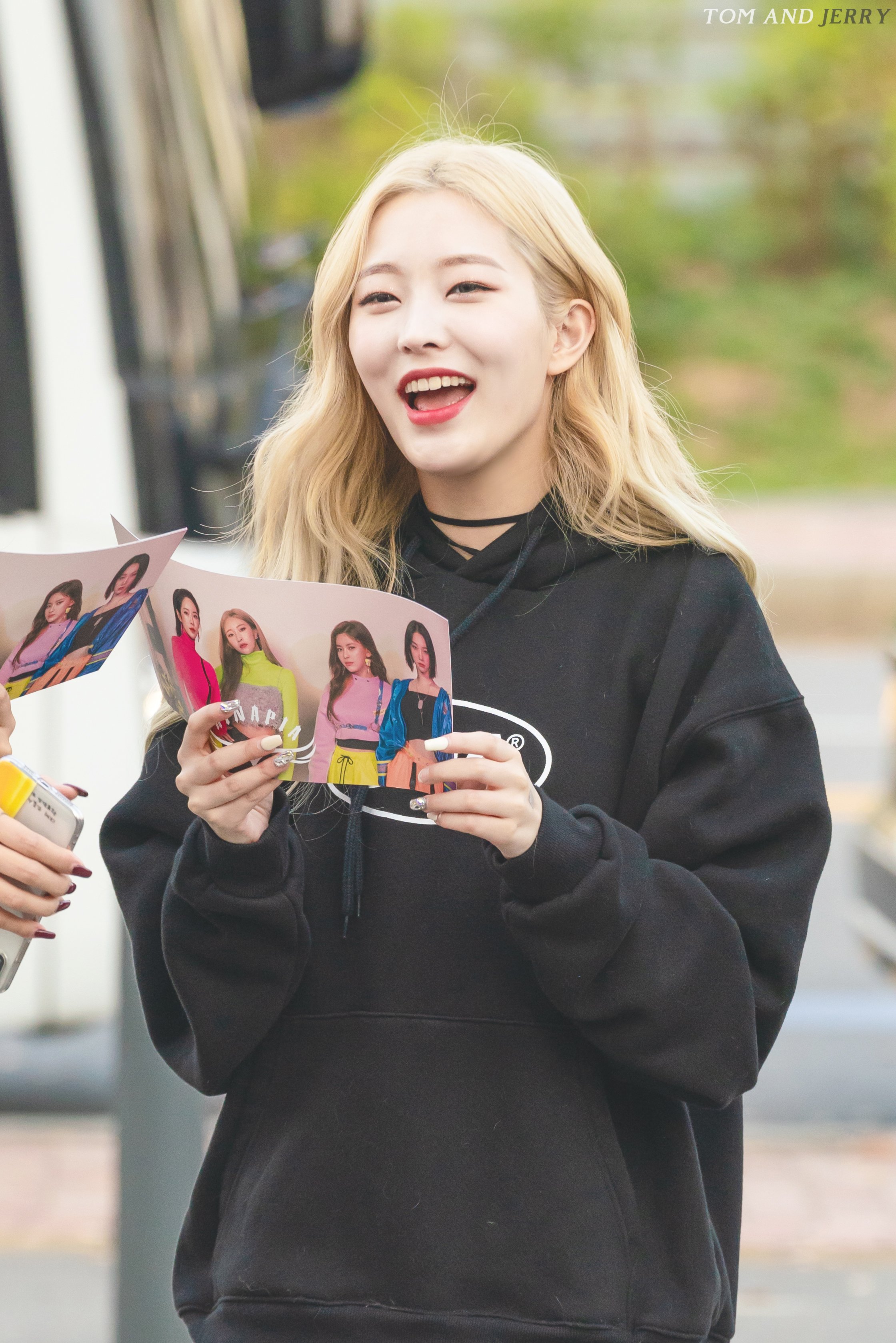 EIwcusOVUAA29Cb.jpg:orig