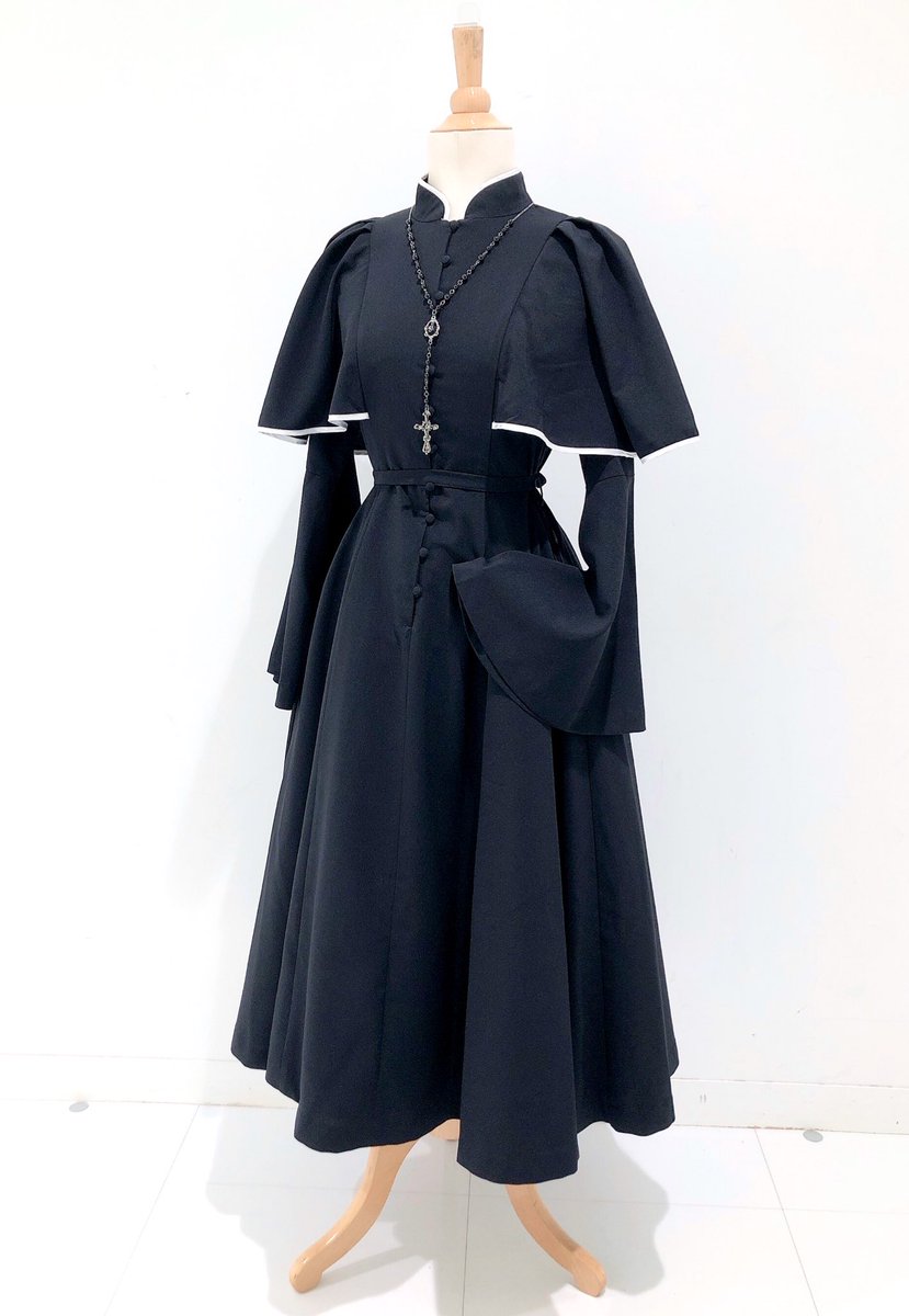 Chouchou Ange名古屋店 Sheglit 神父様のカソックをイメージした 神聖な雰囲気のセイクリッドシリーズ Sacredケープワンピース 新色 が加わり再入荷 27 000 Tax グレーとブラック ホワイトが シュシュアンジュ名古屋店 にも入荷 Chouchou Ange名古屋店 Sheglit 神父様のカソックをイメージした 神聖な雰囲気のセイクリッドシリーズ Sacredケープワンピース 新色 が加わり再入荷 27 000 Tax グレーとブラック ホワイトが シュシュアンジュ名古屋店 にも入荷