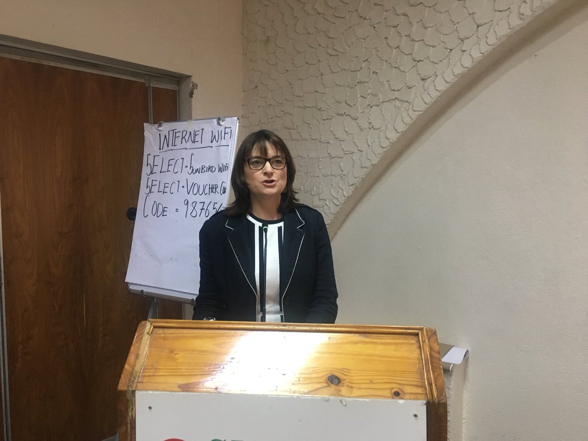 sakanda_sarah's tweet image. @HannahGibson70 Country Director for JHPIEGO in Malawi,” We are proud to have contributed so much to HIV prevention through the 100K plus men and boys #ProjectIQ